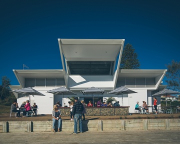 Salty-crew-kiosk - Joyce Constructions